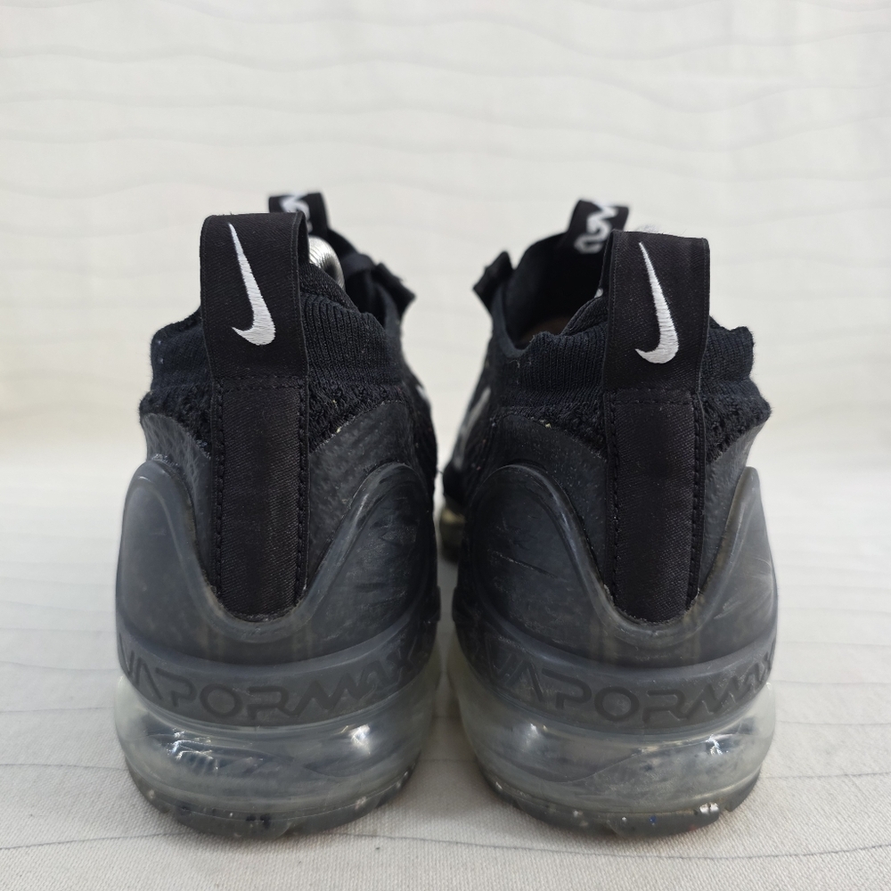 Nike Womens Air VaporMax Flyknit Black Speckled Sneakers Shoes DC4112-002 Size 8 - Picture 6 of 13